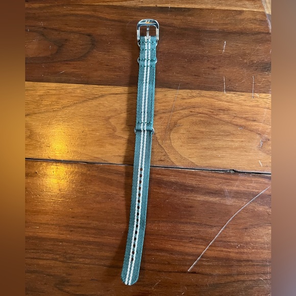 Shinola 18 mm watch band, G-10 style. - Picture 2 of 3